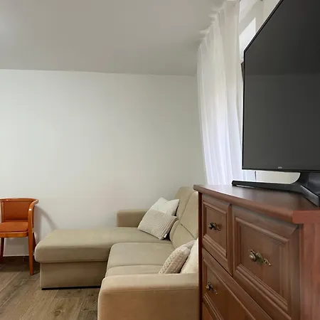 Apartament Deryne *